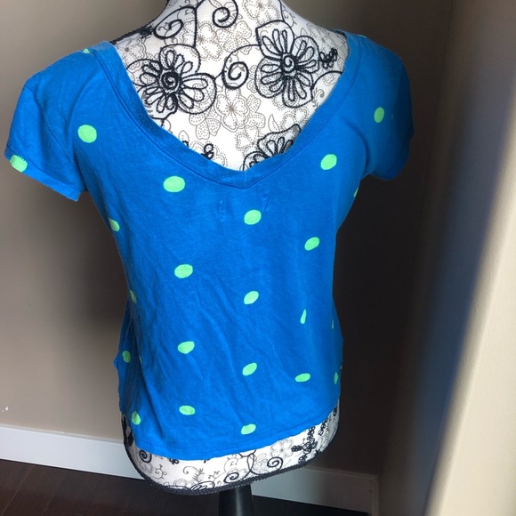 🌻3/$20🌻 Hollister loose fit crop - Picture 3 of 5